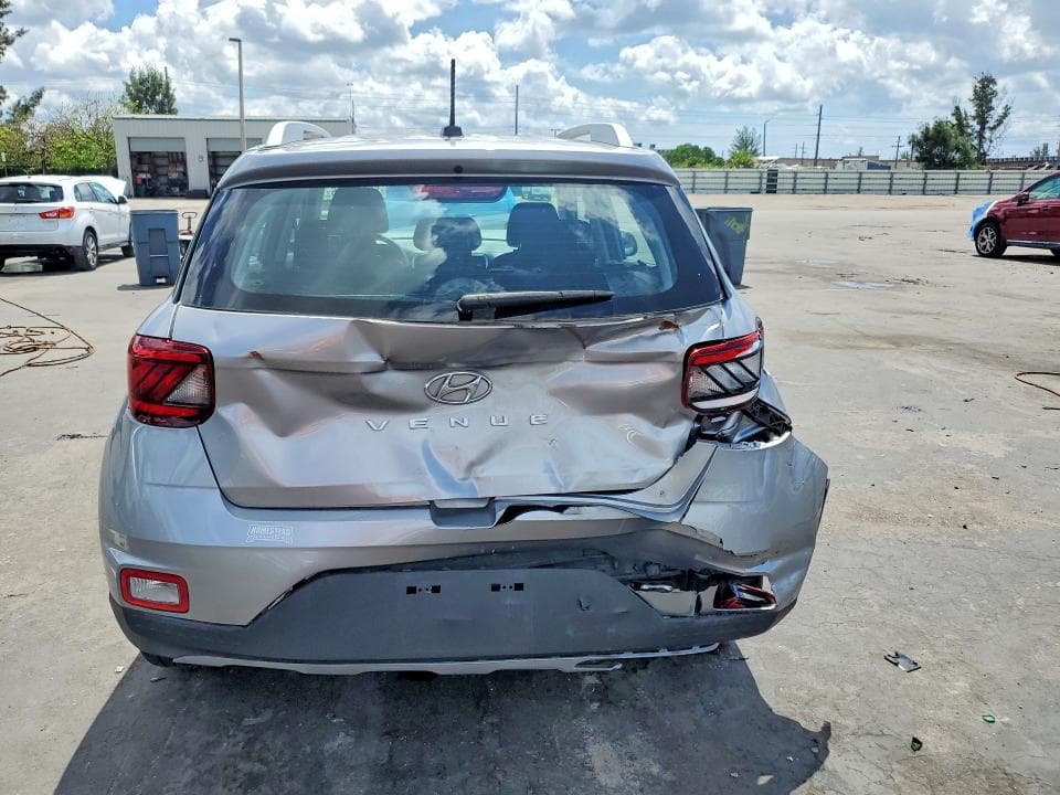 2024 HYUNDAI VENUE SEL 6