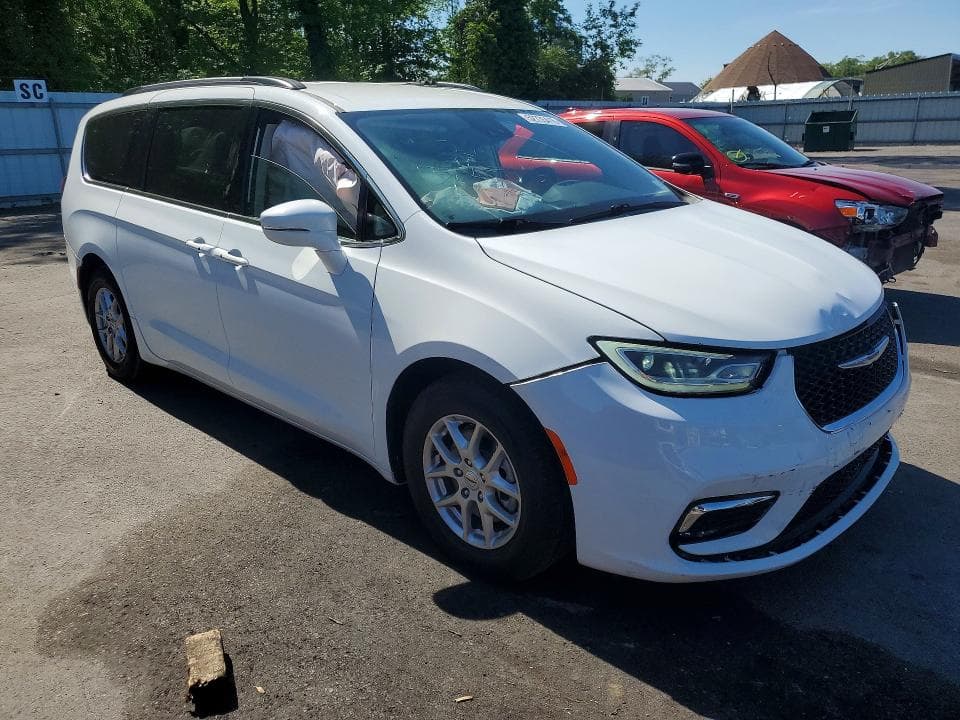 2022 CHRYSLER PACIFICA TOURING L 4