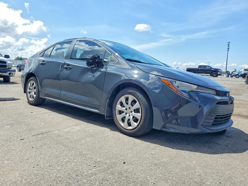 2026 TOYOTA COROLLA LE 4