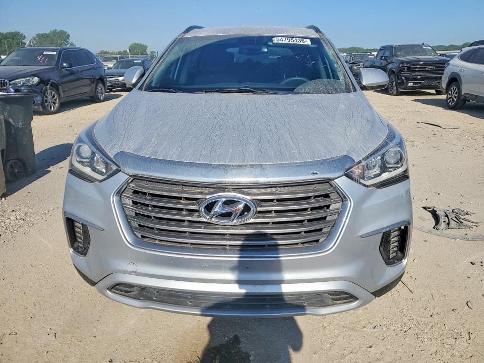 2017 HYUNDAI SANTA FE SE 5