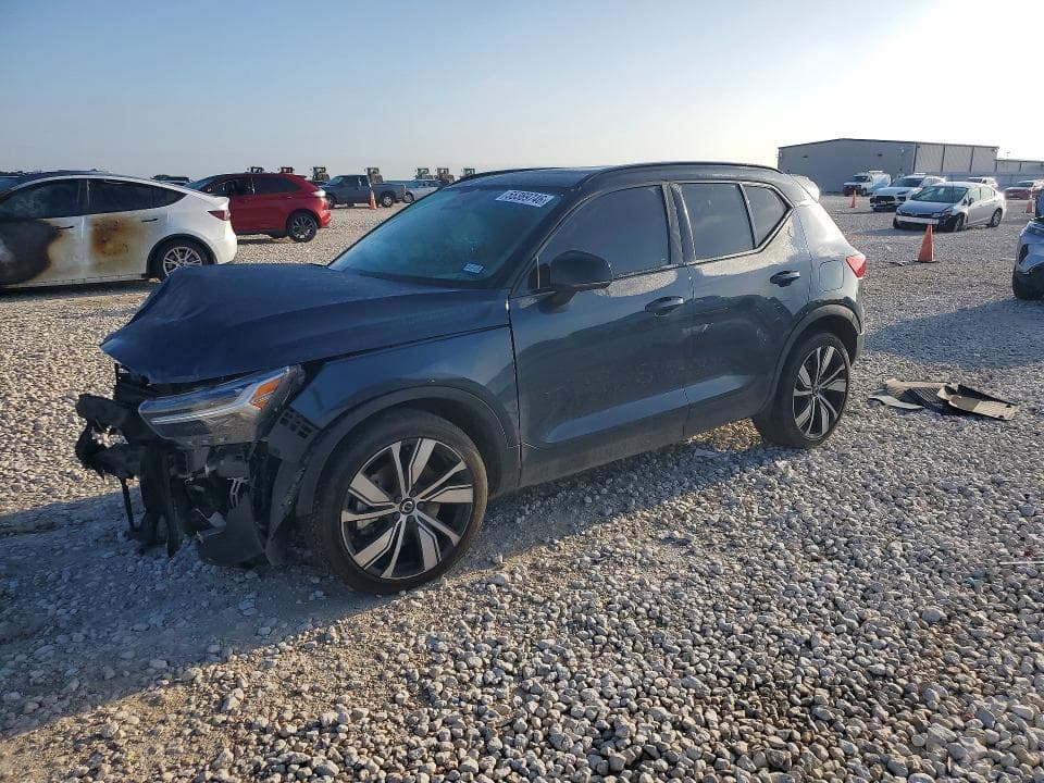 2022 VOLVO XC40 P8 RECHARGE PLUS - 1