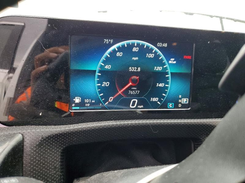 2019 MERCEDES-BENZ A 220 9