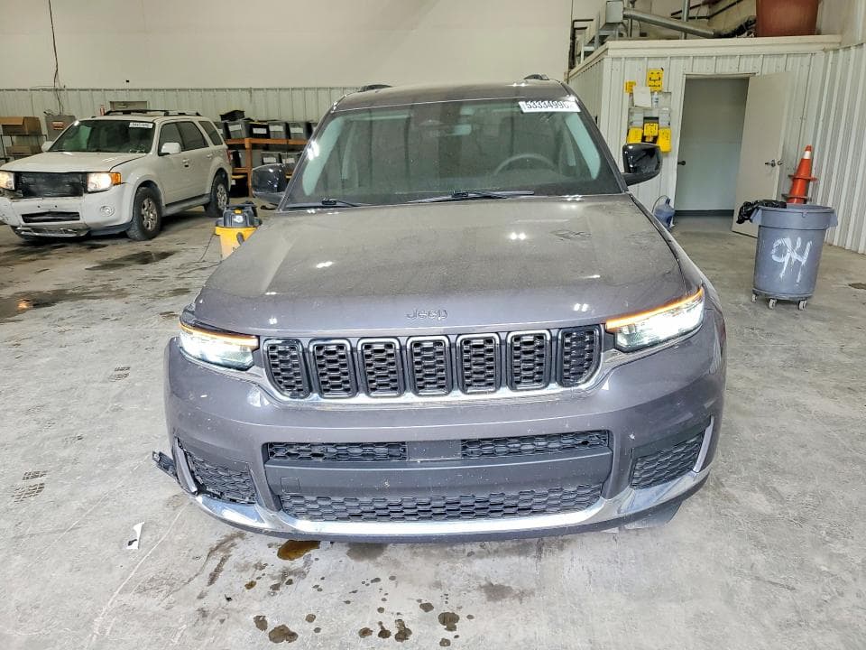 2023 JEEP GRAND CHEROKEE L LAREDO 5