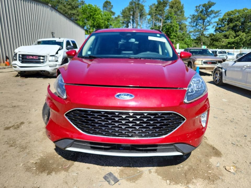 2020 FORD ESCAPE TITANIUM 10