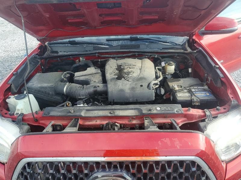 2018 TOYOTA TACOMA TRD SPORT 11