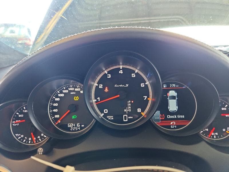 2017 PORSCHE CAYENNE TURBO 9