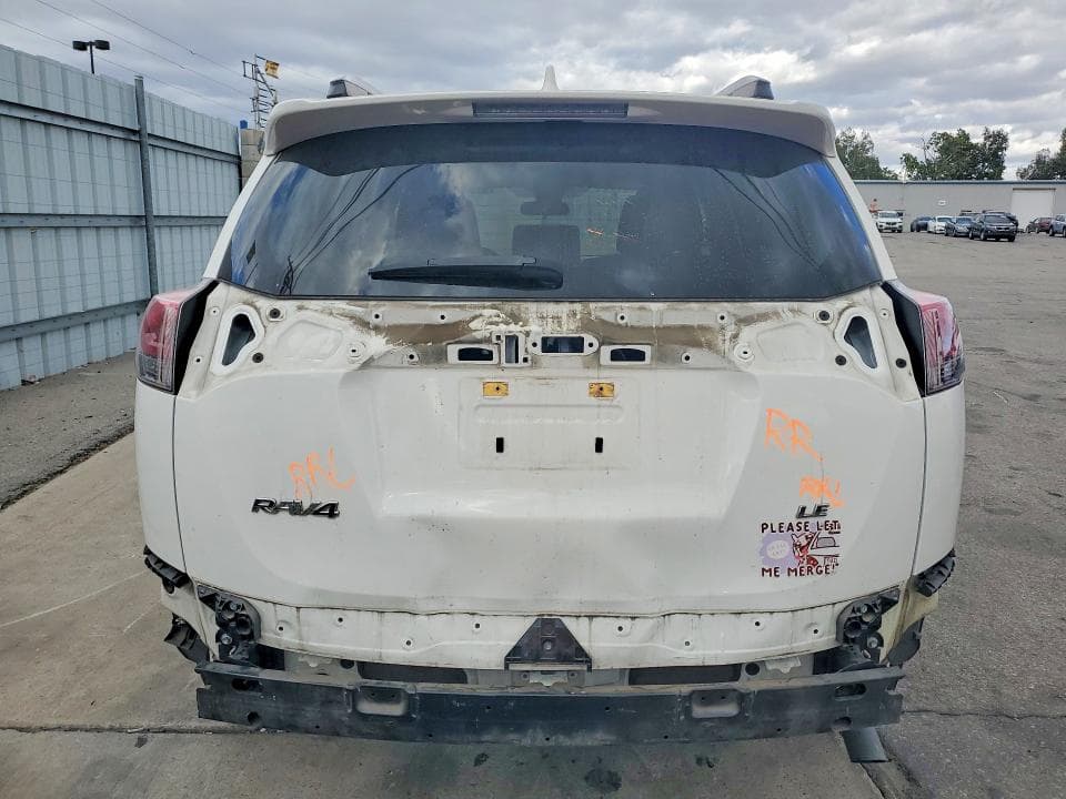 2017 TOYOTA RAV4 LE 6