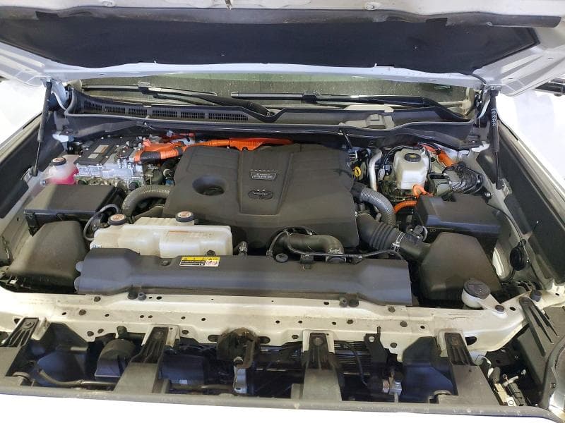 2025 TOYOTA TUNDRA CREWMAX CAPSTONE 11