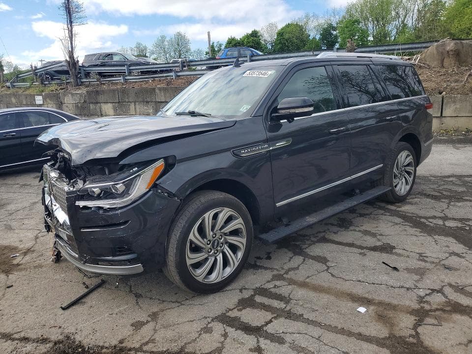 2023 LINCOLN NAVIGATOR - 1
