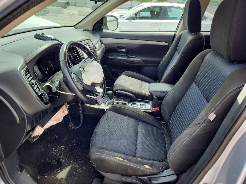 2017 MITSUBISHI OUTLANDER ES 7