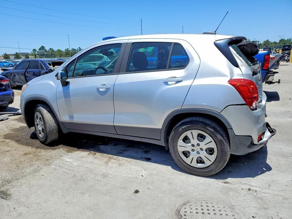 2017 CHEVROLET TRAX LS 2