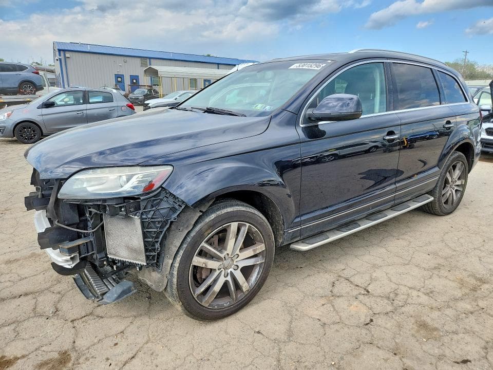2015 AUDI Q7 - 1