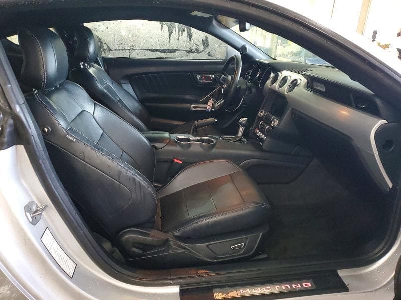 2017 FORD MUSTANG 10