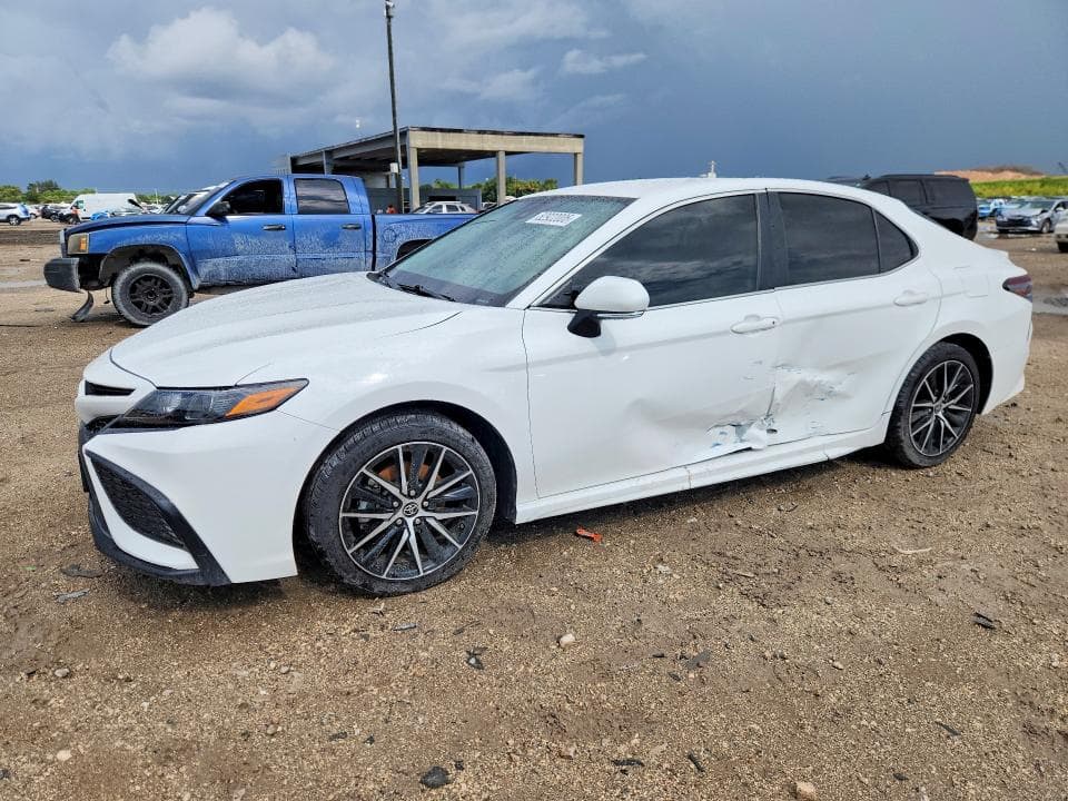 2023 TOYOTA CAMRY