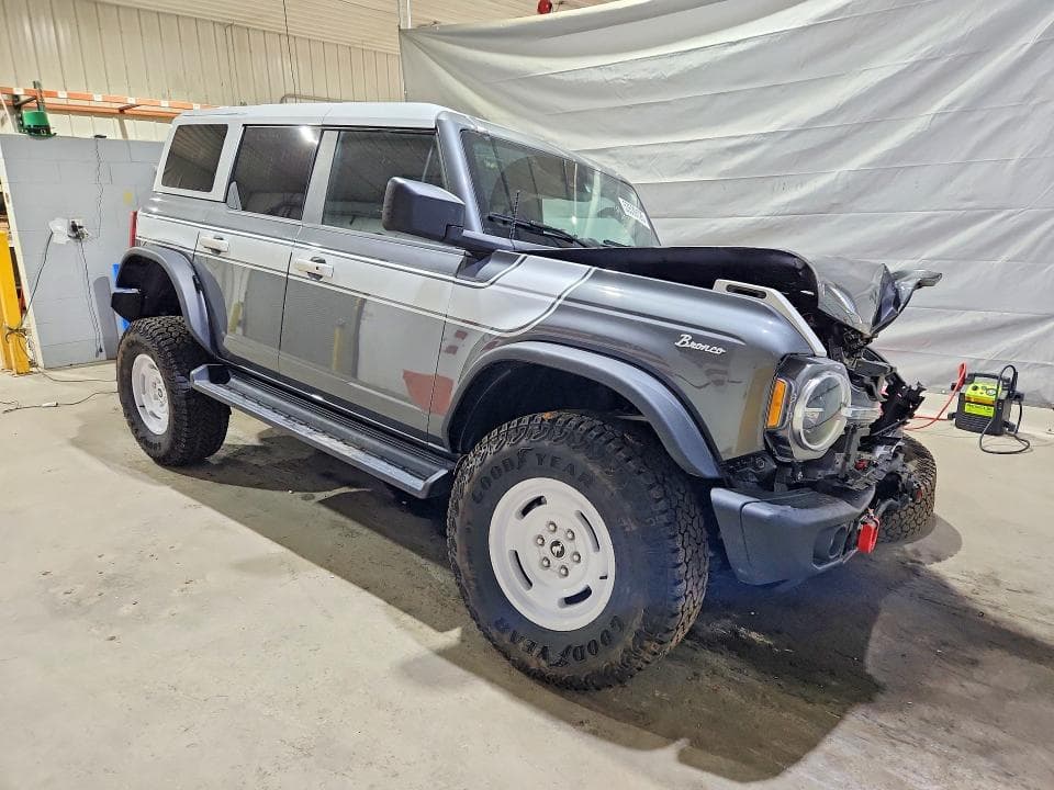 2025 FORD BRONCO HERITAGE 4