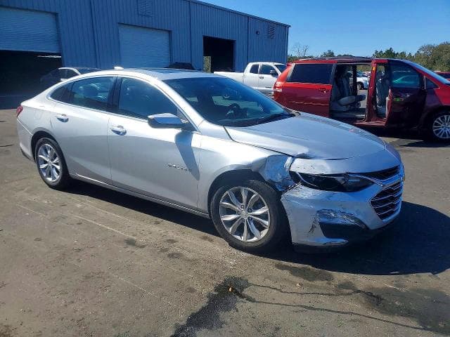 2020 CHEVROLET MALIBU LT 4