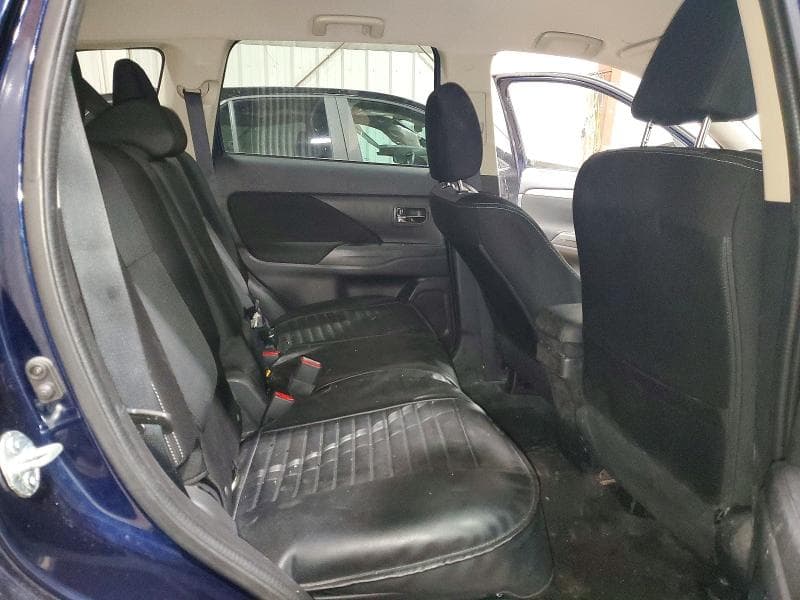 2018 MITSUBISHI OUTLANDER SE 11