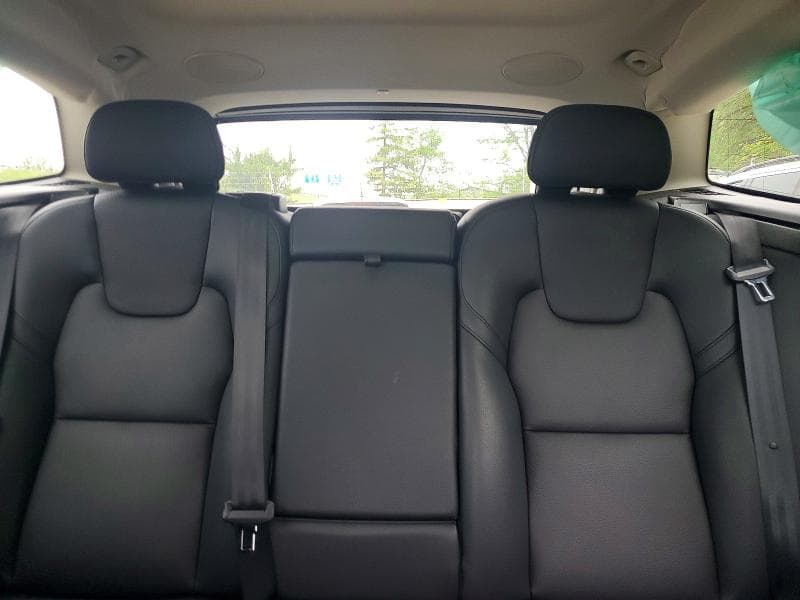 2023 VOLVO XC60 PLUS 10