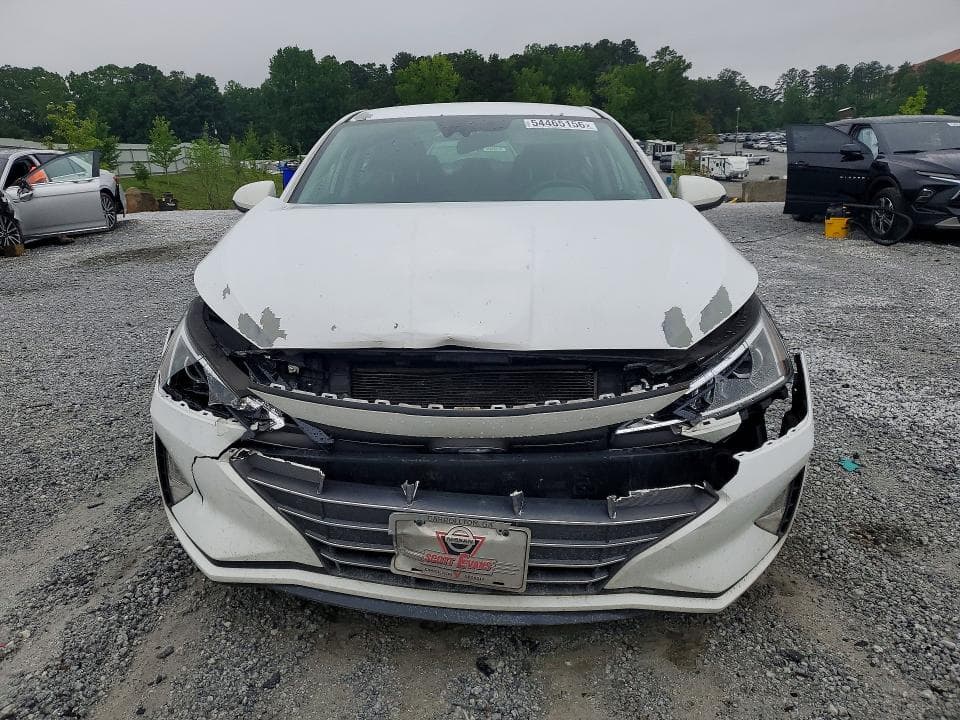 2020 HYUNDAI ELANTRA SEL 5