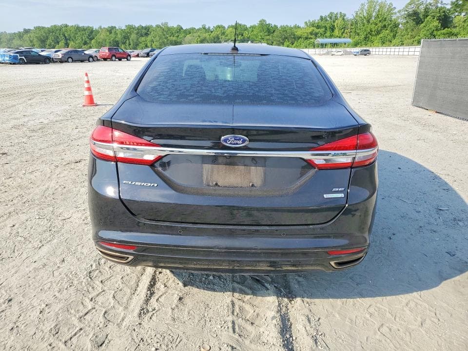 2017 FORD FUSION SE 6