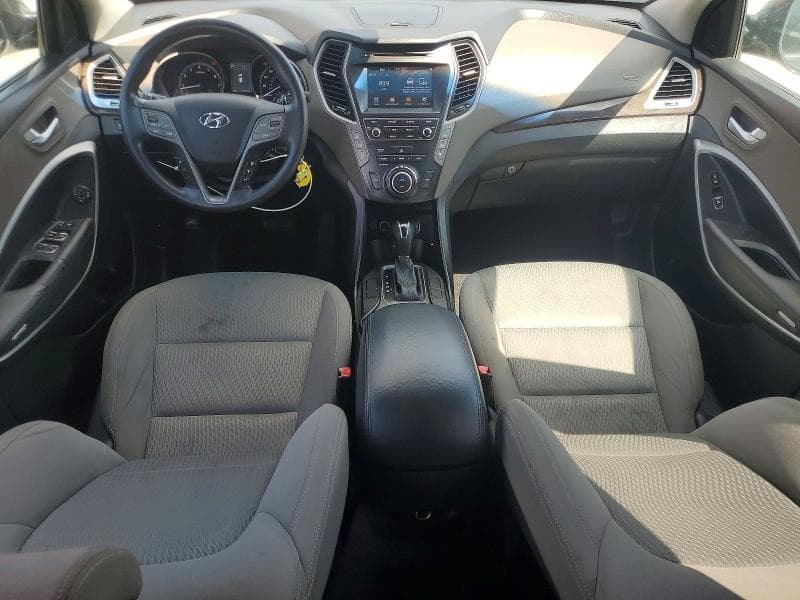 2017 HYUNDAI SANTA FE SE 8