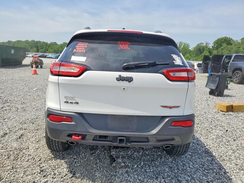 2017 JEEP CHEROKEE TRAILHAWK 6
