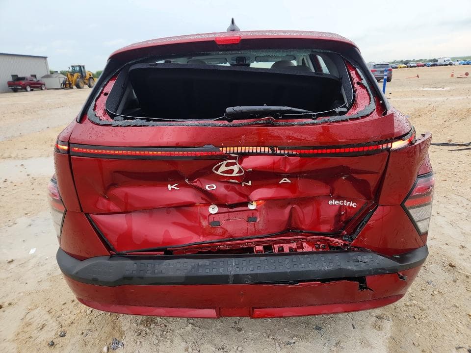 2025 HYUNDAI KONA SE 6