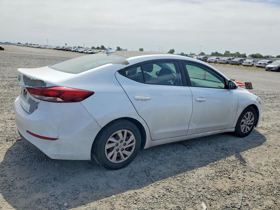 2017 HYUNDAI ELANTRA SE 3
