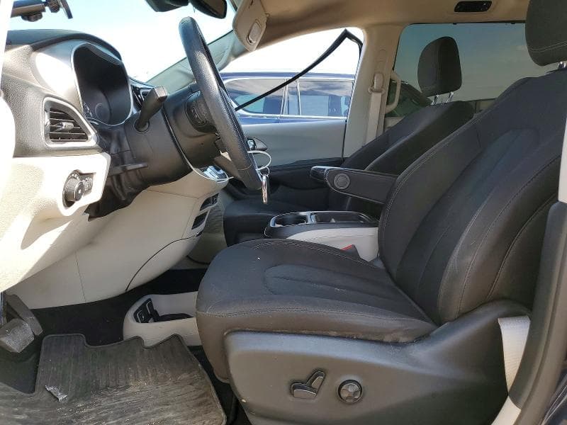 2020 CHRYSLER PACIFICA TOURING 7