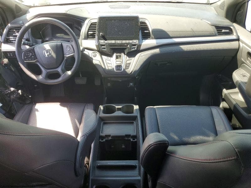 2024 HONDA ODYSSEY 8
