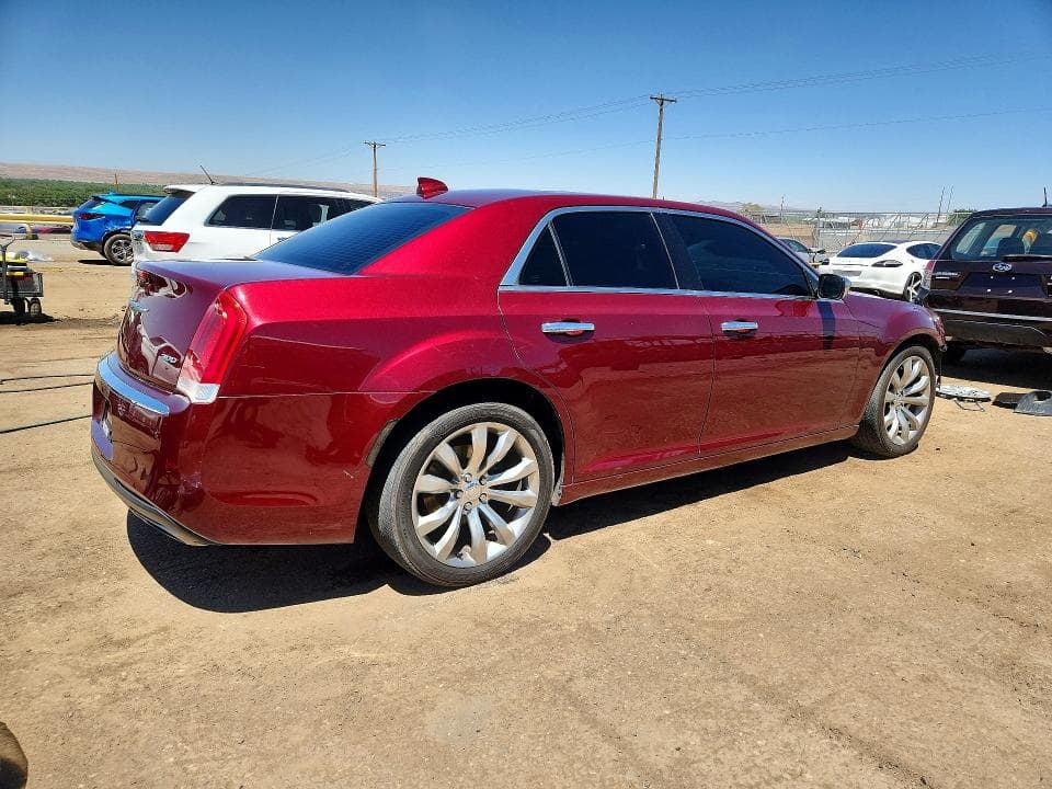 2019 CHRYSLER 300 LIMITED 3
