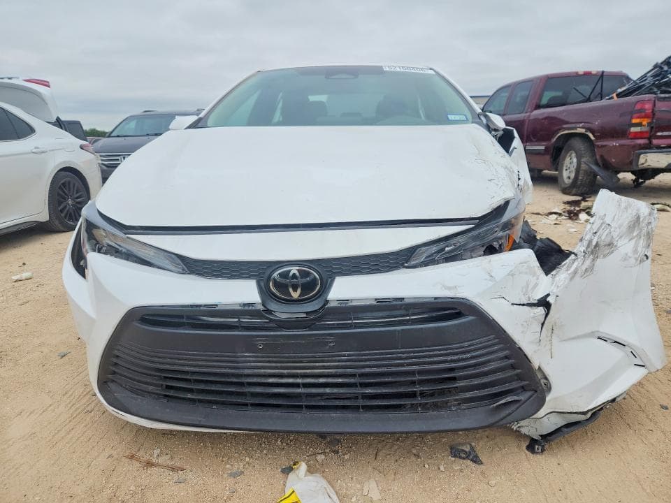 2024 TOYOTA COROLLA LE 5