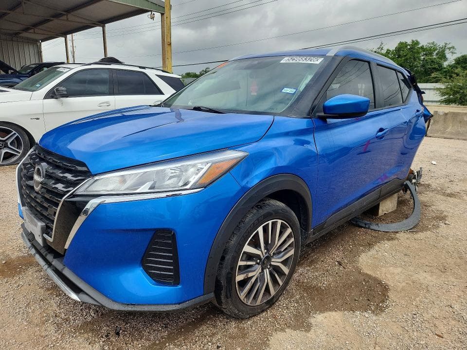 2023 NISSAN KICKS