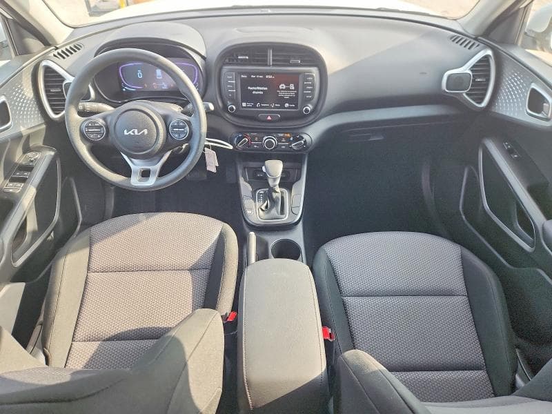 2025 KIA SOUL LX 8