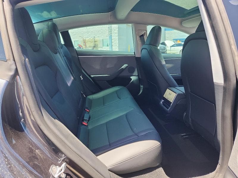 2025 TESLA MODEL 3 10