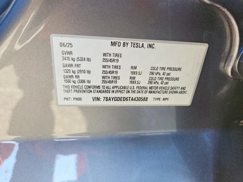 2026 TESLA MODEL Y 12
