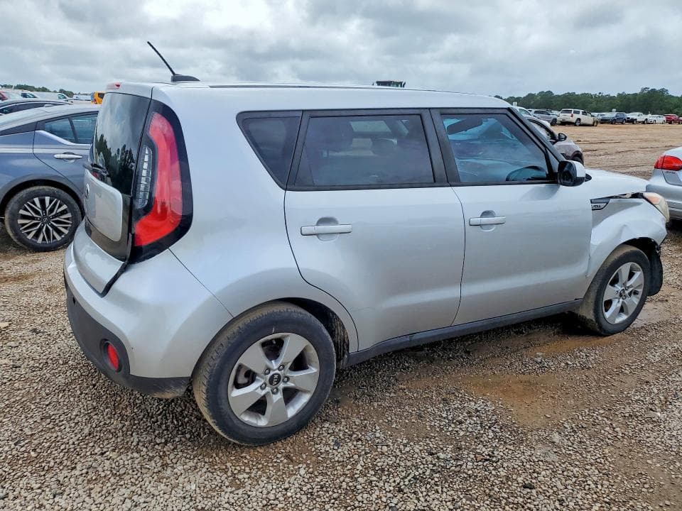 2017 KIA SOUL BASE 3