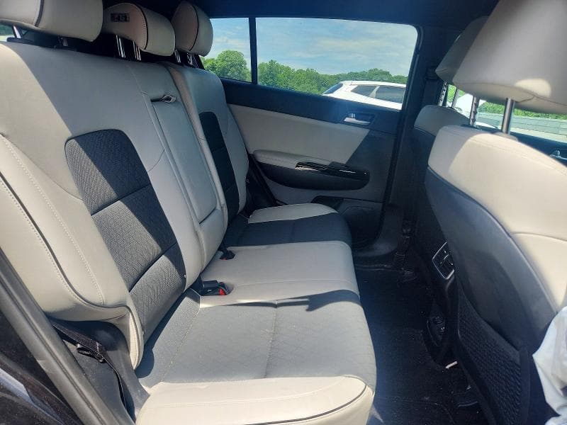 2019 KIA SPORTAGE EX 11