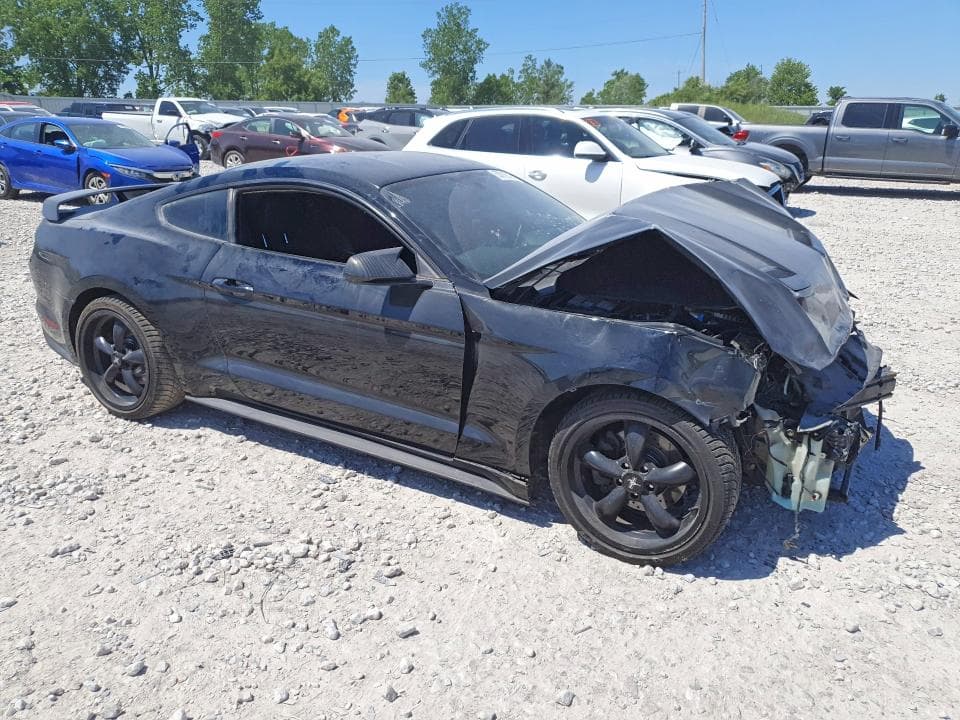 2018 FORD MUSTANG 4
