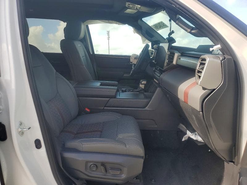 2026 TOYOTA TUNDRA CREWMAX CAPSTONE 7