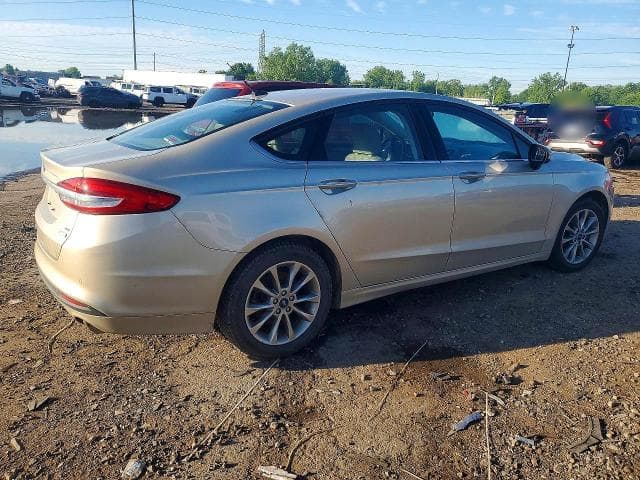2017 FORD FUSION SE 3