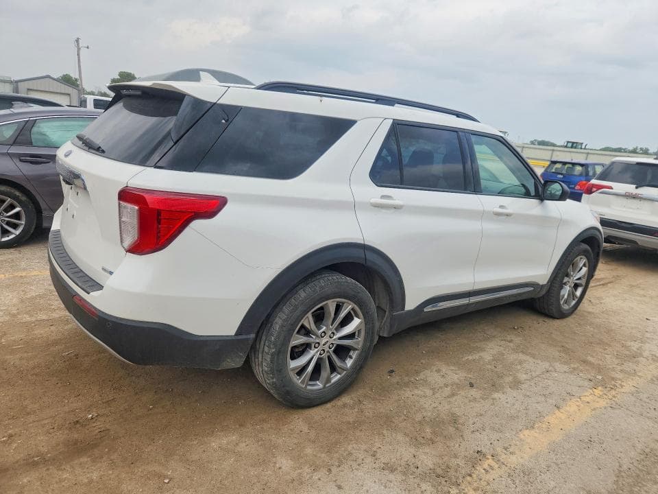2020 FORD EXPLORER XLT 3