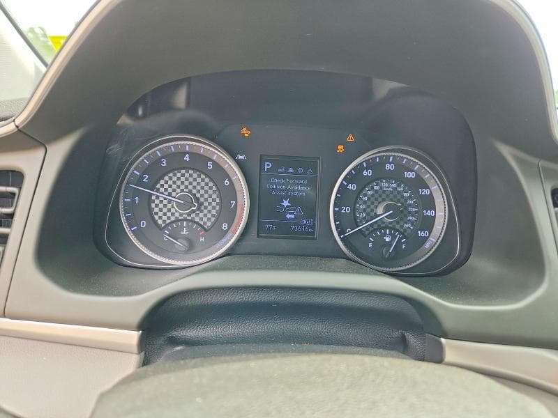 2019 HYUNDAI ELANTRA SEL 9