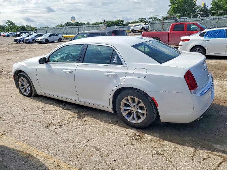 2019 CHRYSLER 300 TOURING 2