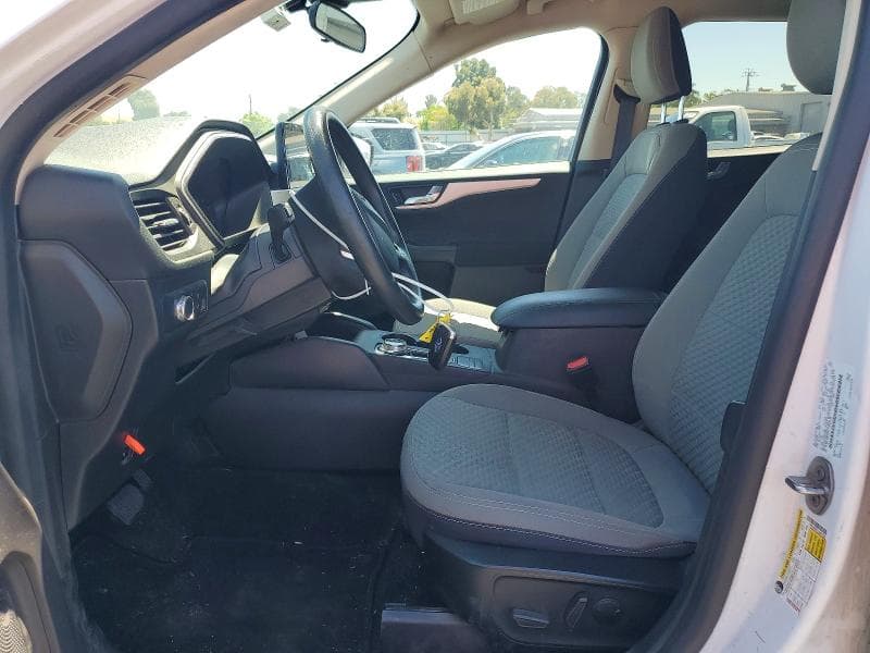 2020 FORD ESCAPE SE 7