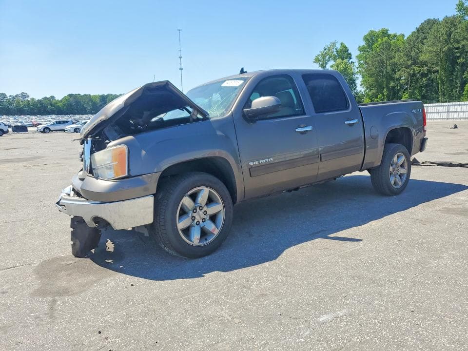 2013 GMC SIERRA - 1