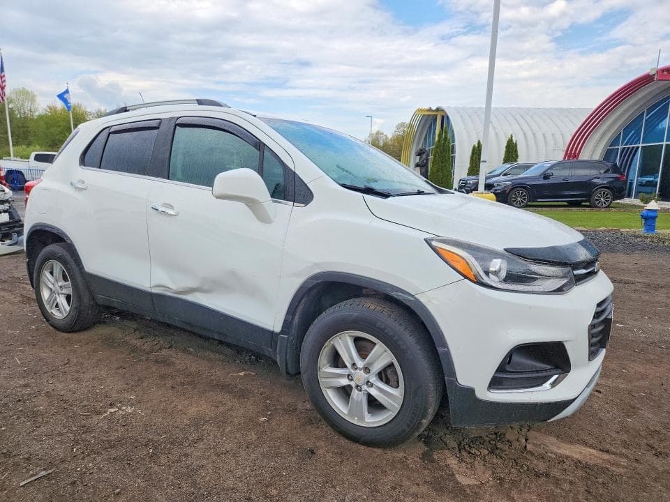 2018 CHEVROLET TRAX 4