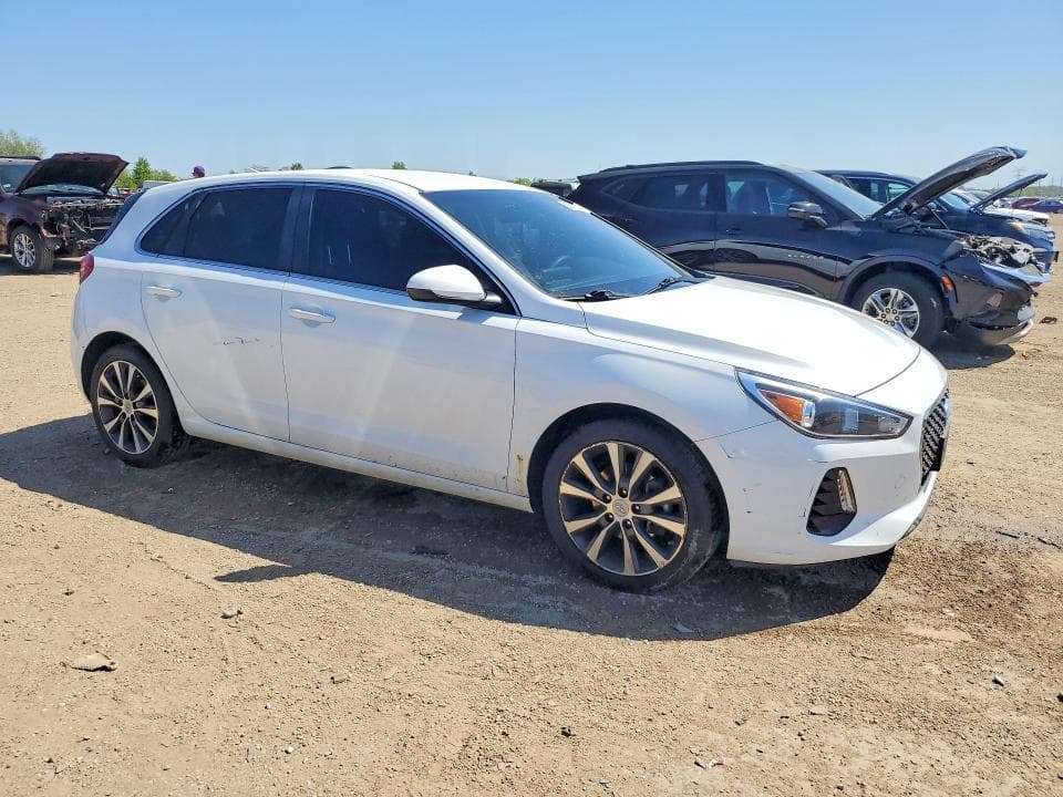 2019 HYUNDAI ELANTRA GT BASE 4