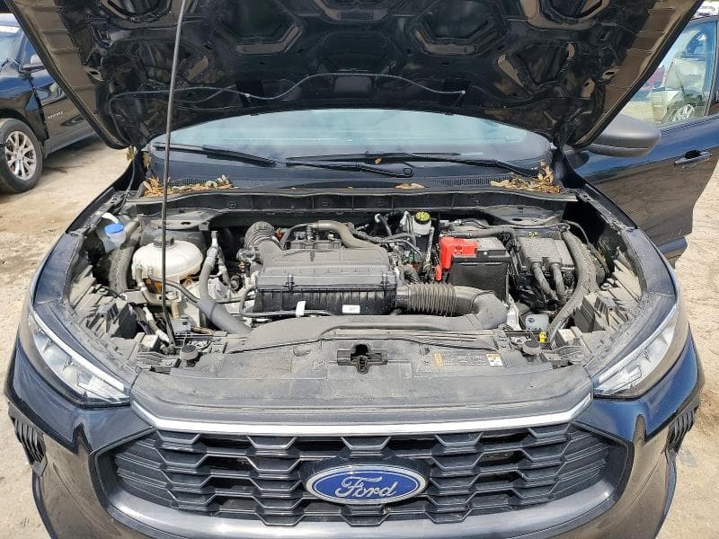 2024 FORD ESCAPE ST LINE 12