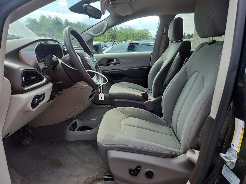 2017 CHRYSLER PACIFICA LX 7